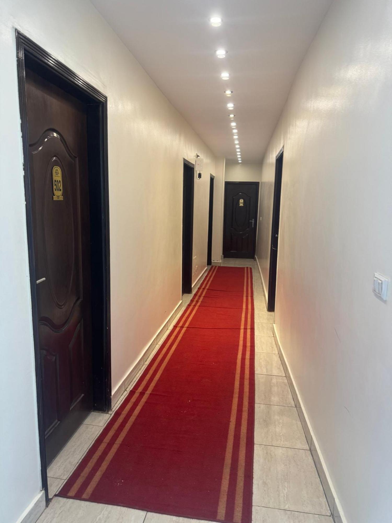 Pyramids And Sphinx Hotel Kafrat al Jabal ภายนอก รูปภาพ