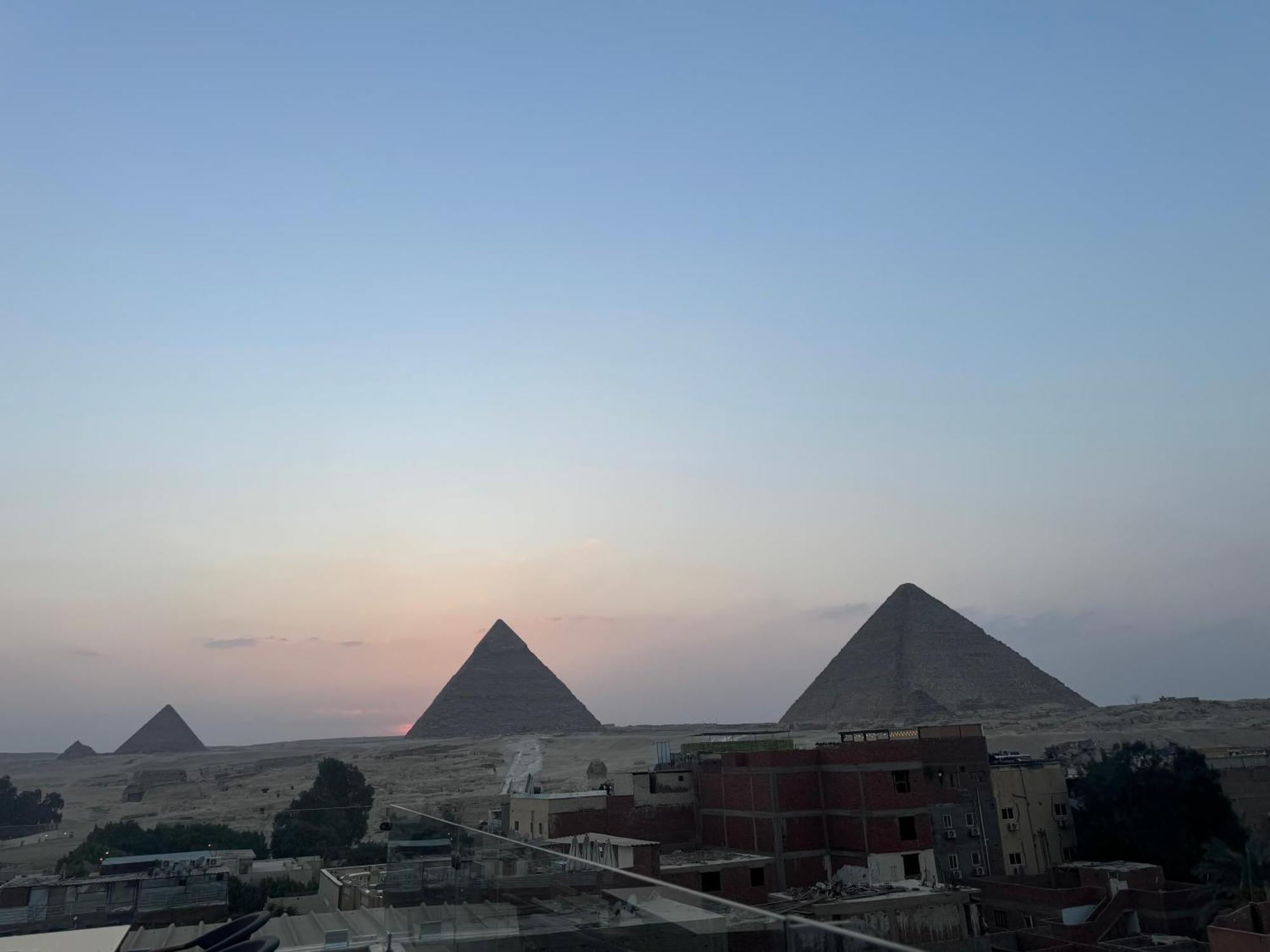Pyramids And Sphinx Hotel Kafrat al Jabal ภายนอก รูปภาพ